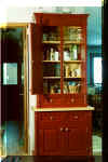 Hueske Cabinet2.jpg (70728 bytes)